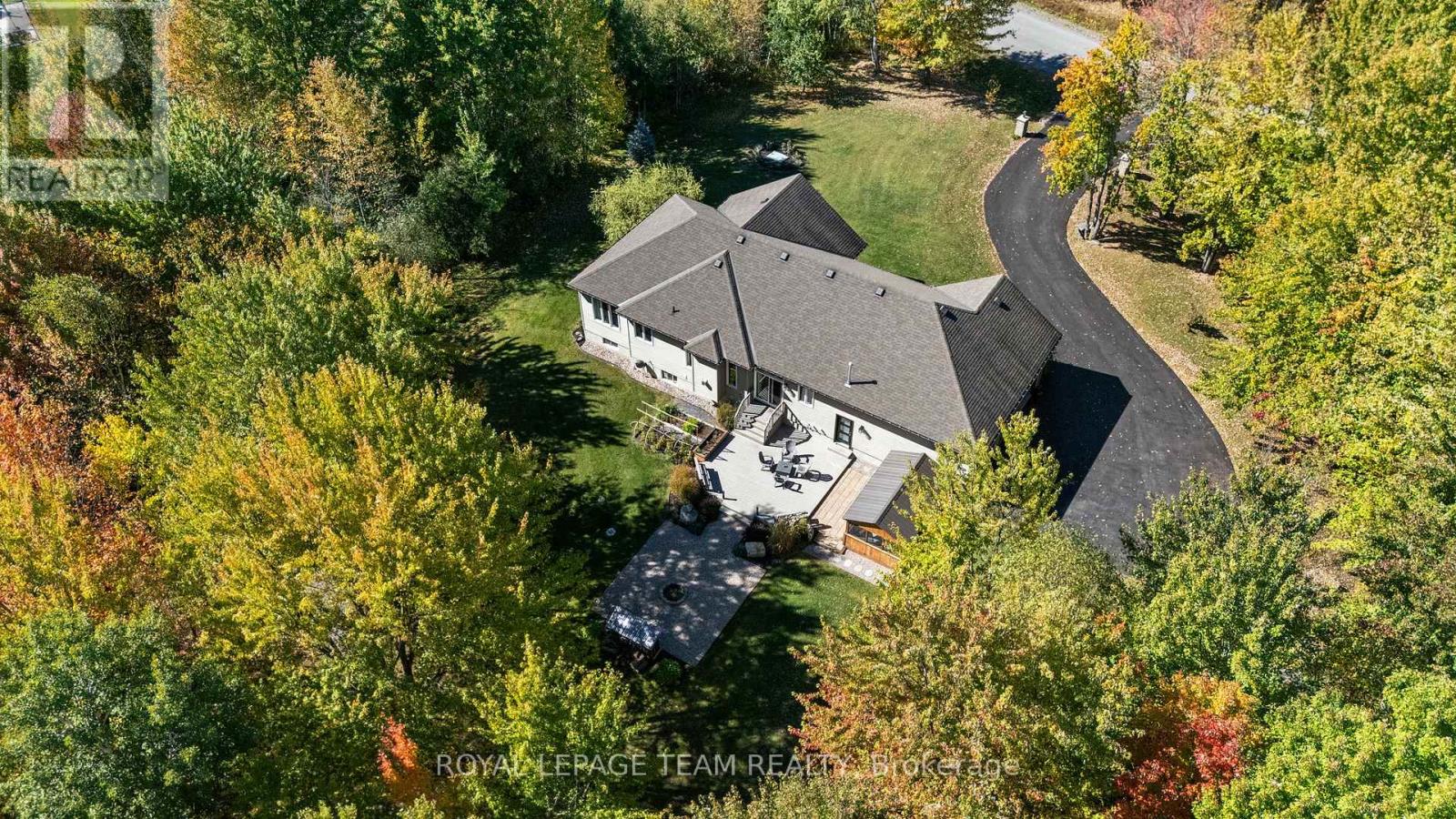 524 Osmond Daley Drive, Ottawa, Ontario  K0A 1L0 - Photo 35 - X12466928