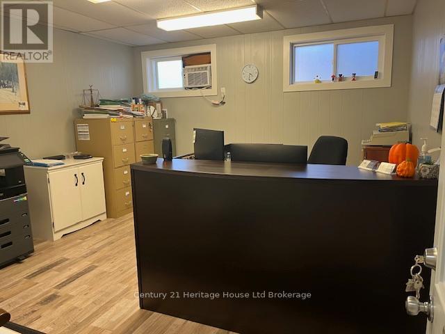 237 Main Street, Norfolk, Ontario  N4B 1V3 - Photo 3 - X12466927