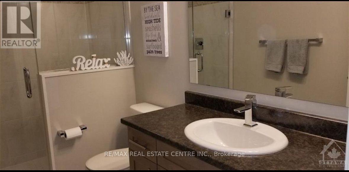 1924 Maple Grove, Ottawa, Ontario  K2S 1B9 - Photo 10 - X12466802