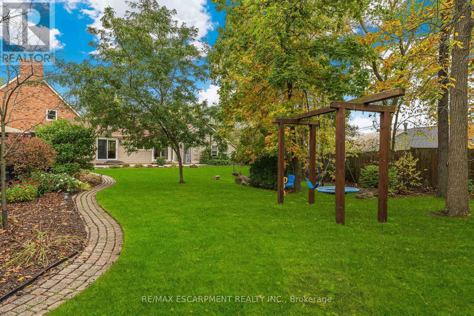 244 West Street, West Lincoln, Ontario  L0R 2A0 - Photo 15 - X12466813