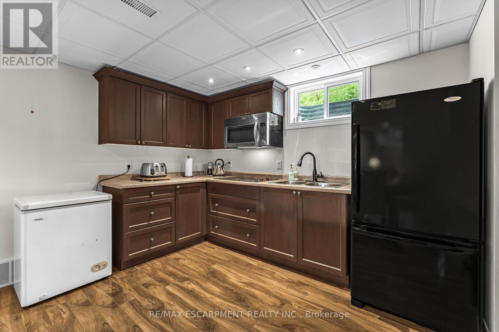 244 West Street, West Lincoln, Ontario  L0R 2A0 - Photo 39 - X12466813