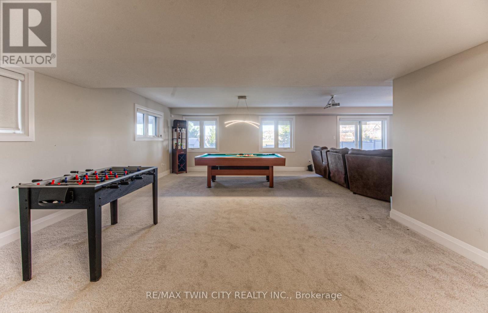 904 Thomas Pedder Court, Kitchener, Ontario  N2P 0C3 - Photo 34 - X12466838