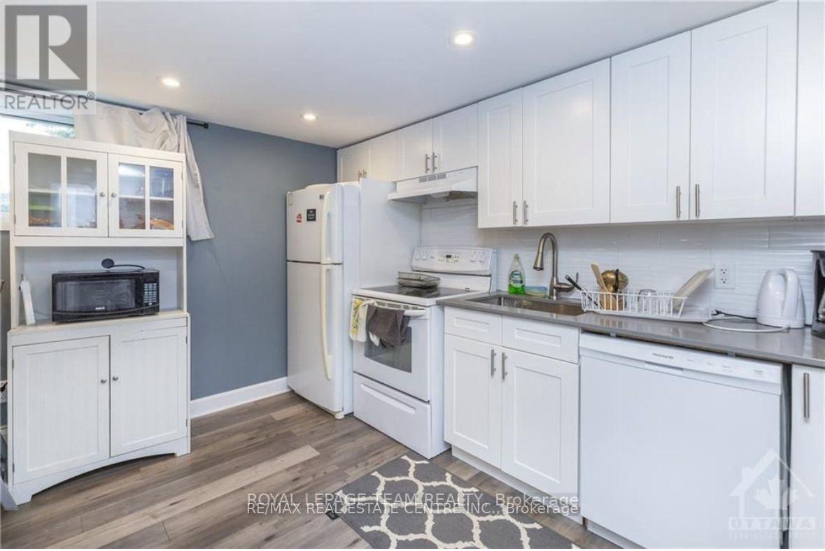 Basement - 1403 Sault Street, Ottawa, Ontario  K1E 1G8 - Photo 3 - X12466878