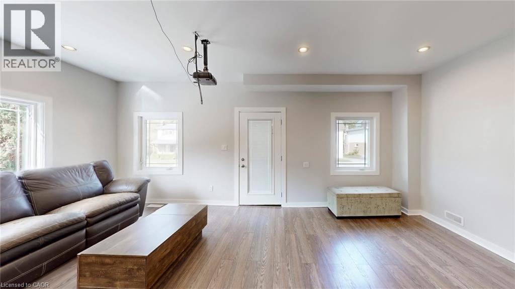 94 MILL Street, uxbridge, Ontario