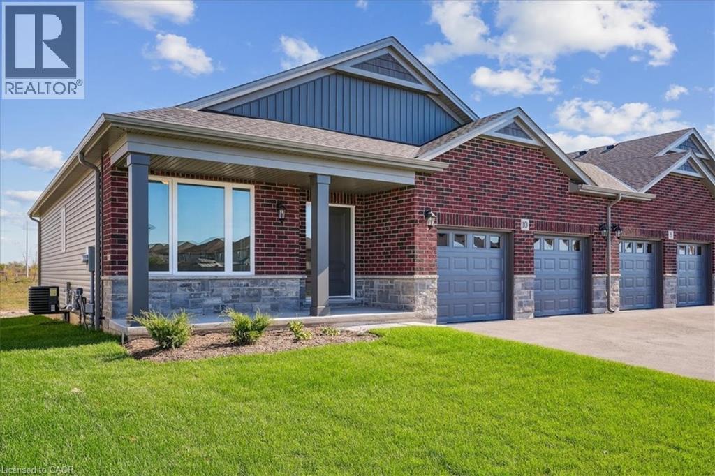 10 Michelle's Way, Hagersville, Ontario  N0A 1H0 - Photo 4 - 40779829