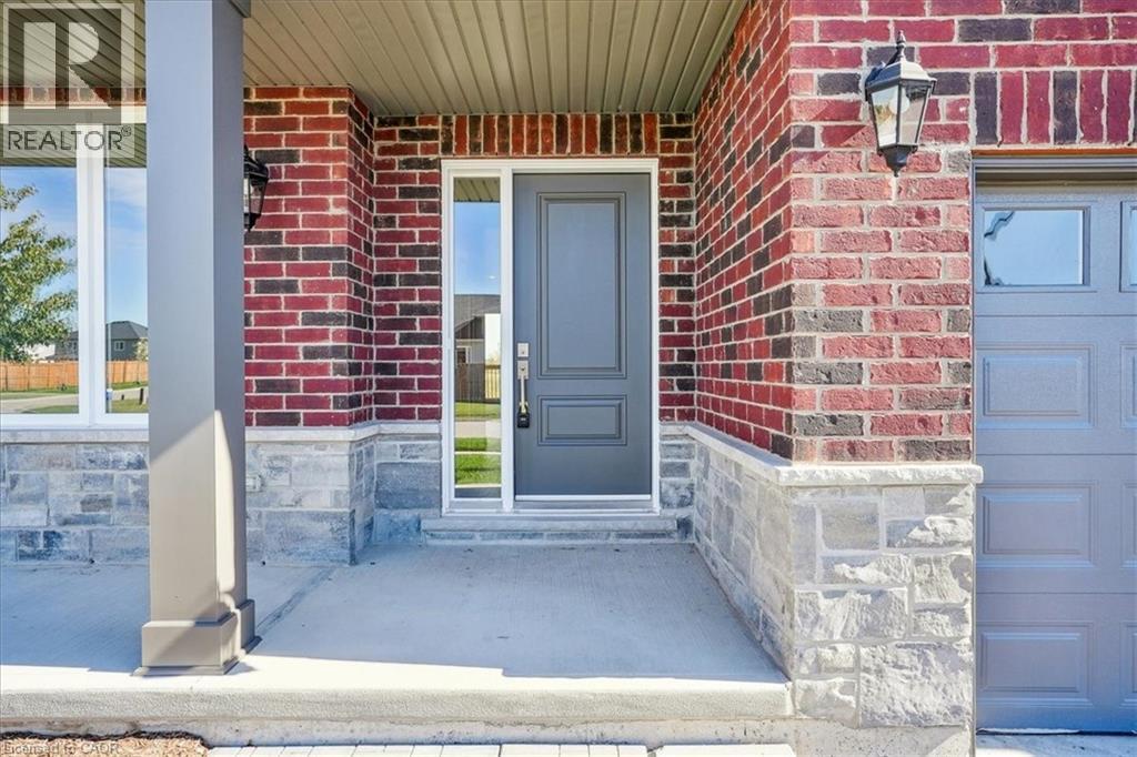 10 Michelle's Way, Hagersville, Ontario  N0A 1H0 - Photo 5 - 40779829
