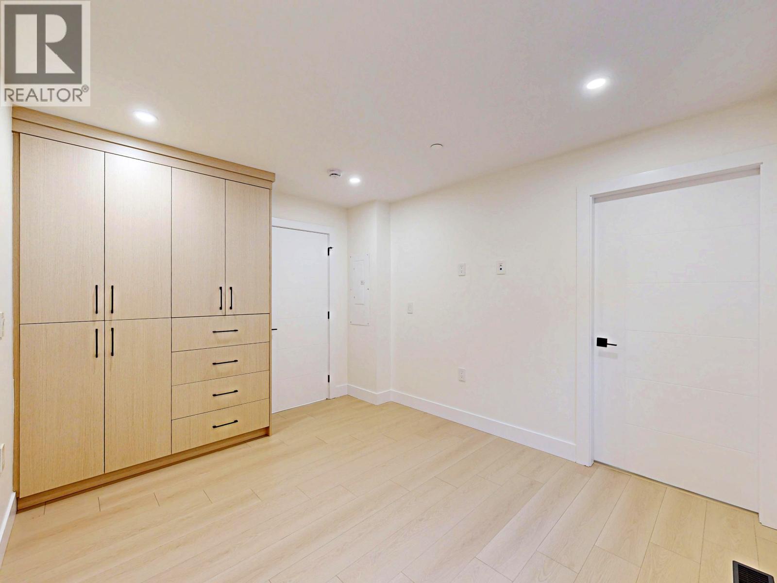 2 3425 Archimedes Street, Vancouver, British Columbia  V5R 4W4 - Photo 27 - R3059262