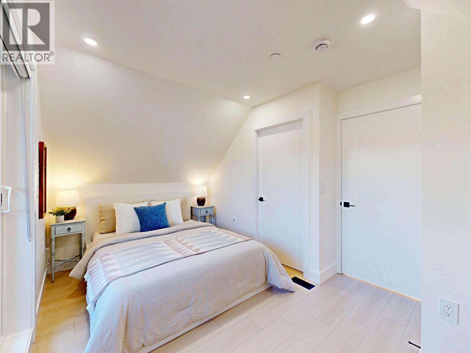 2 3425 Archimedes Street, Vancouver, British Columbia  V5R 4W4 - Photo 32 - R3059262