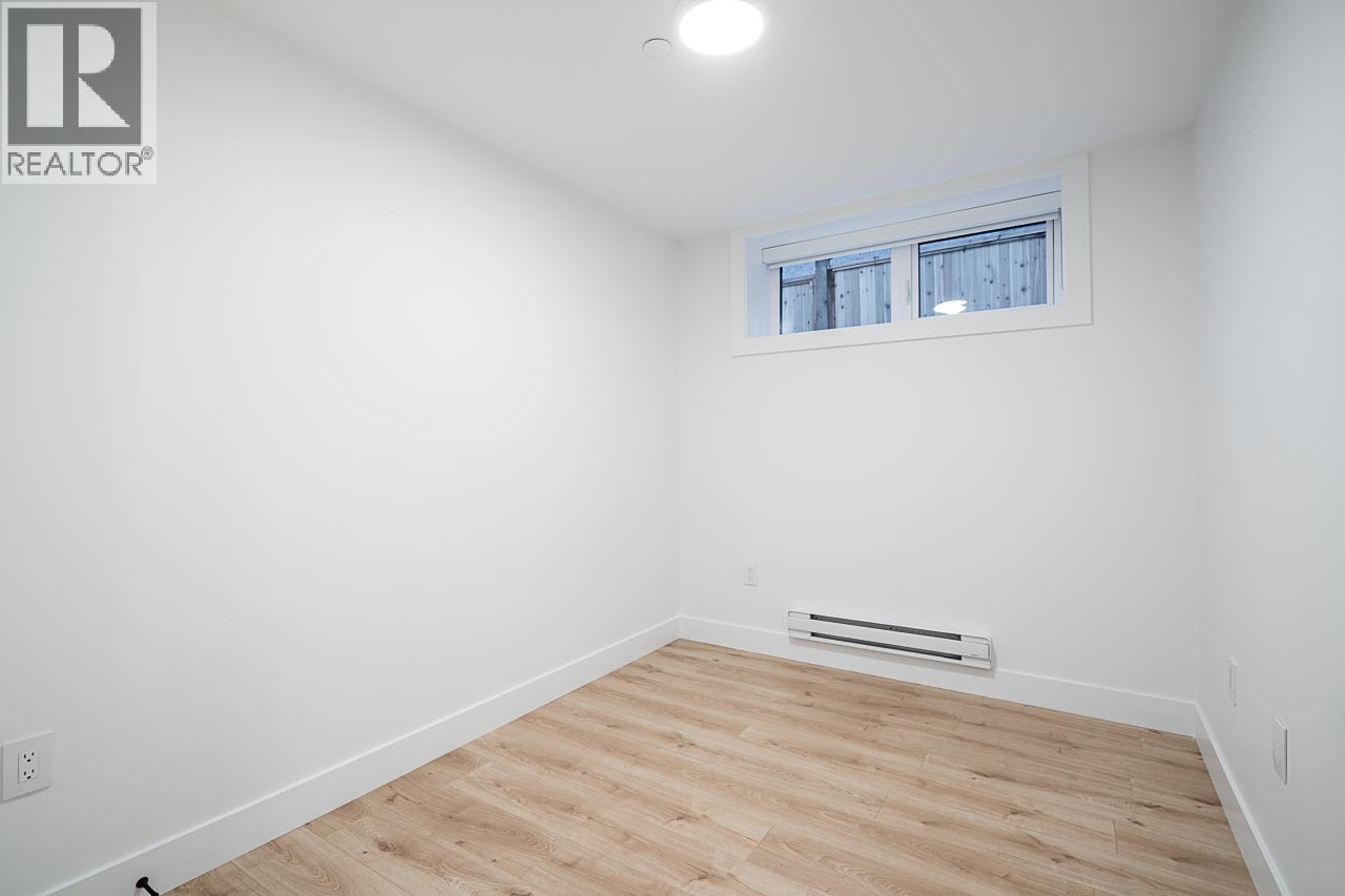 2329 E 49th Avenue, Vancouver, British Columbia  V5S 1J3 - Photo 24 - R3059266