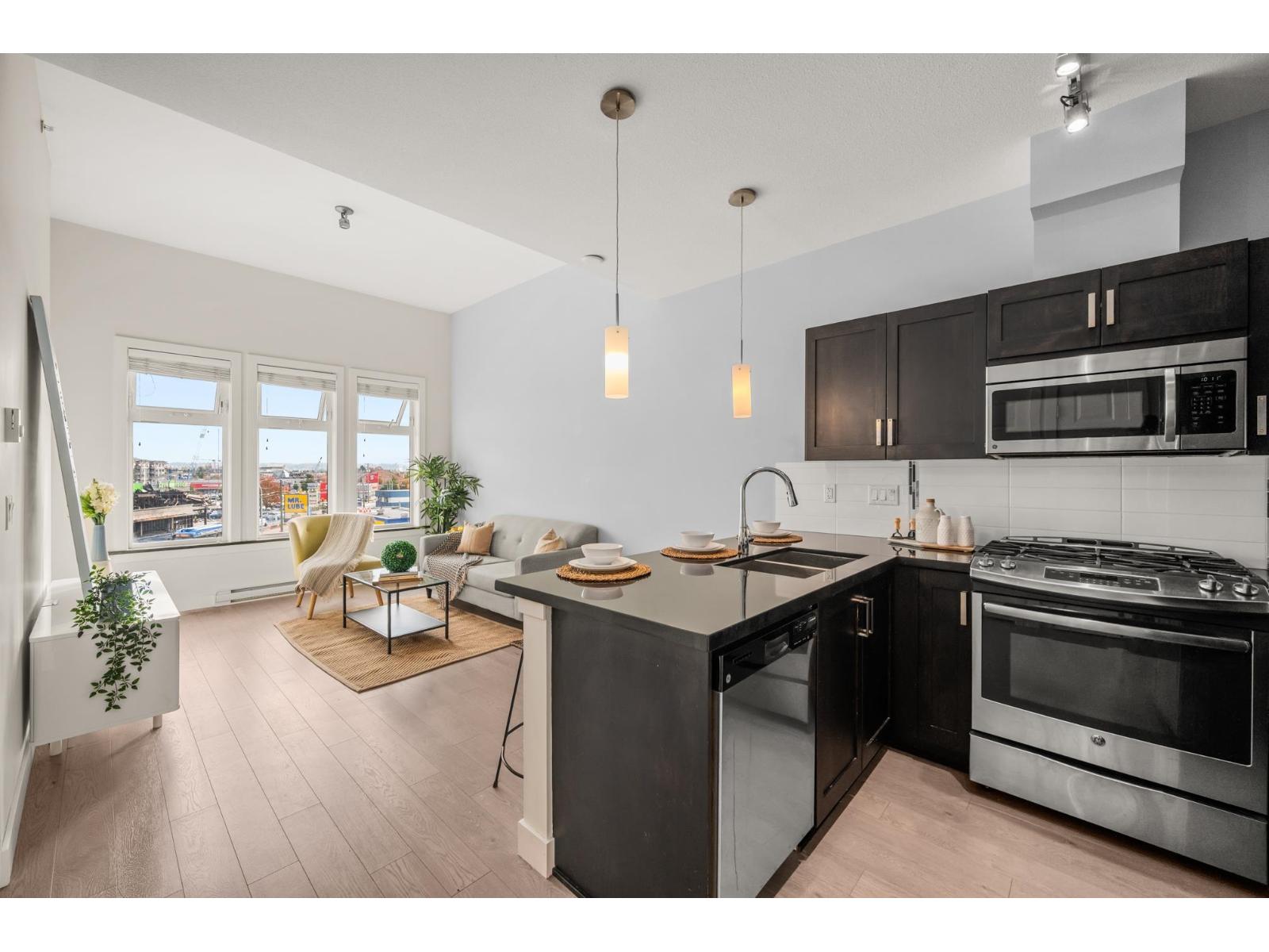 409 20078 FRASER HIGHWAY, langley, British Columbia