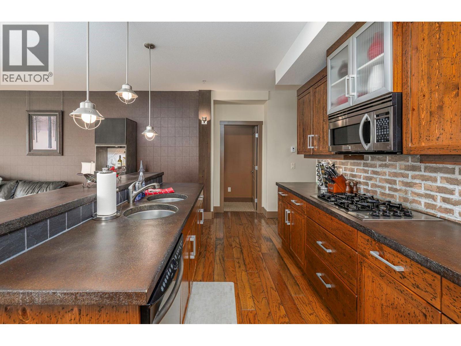 5085 Snowbird Way Unit# 103 Big White Photo 11