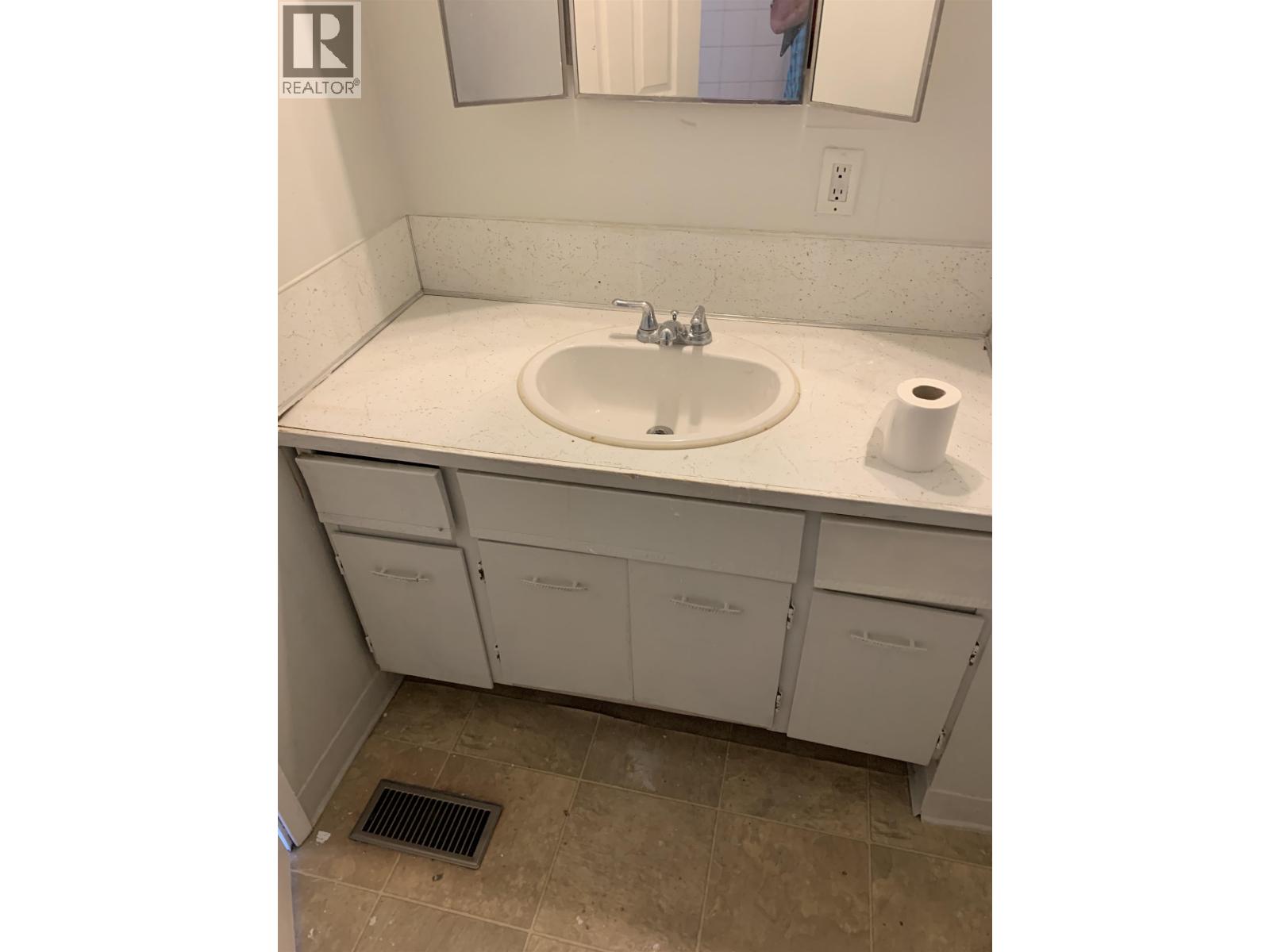 838-840 Irwin Street, Prince George, British Columbia V2M 2X9 - Photo 4 - R2999757