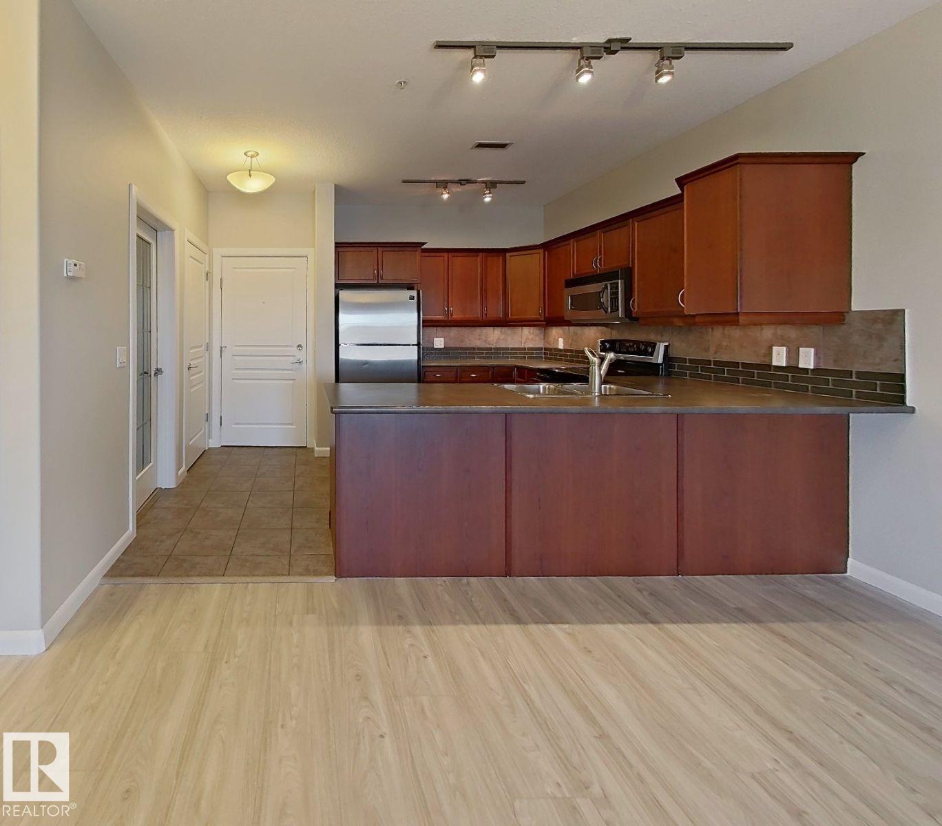 #318 160 Magrath Rd Nw, Edmonton, Alberta  T6R 3T7 - Photo 5 - E4462392