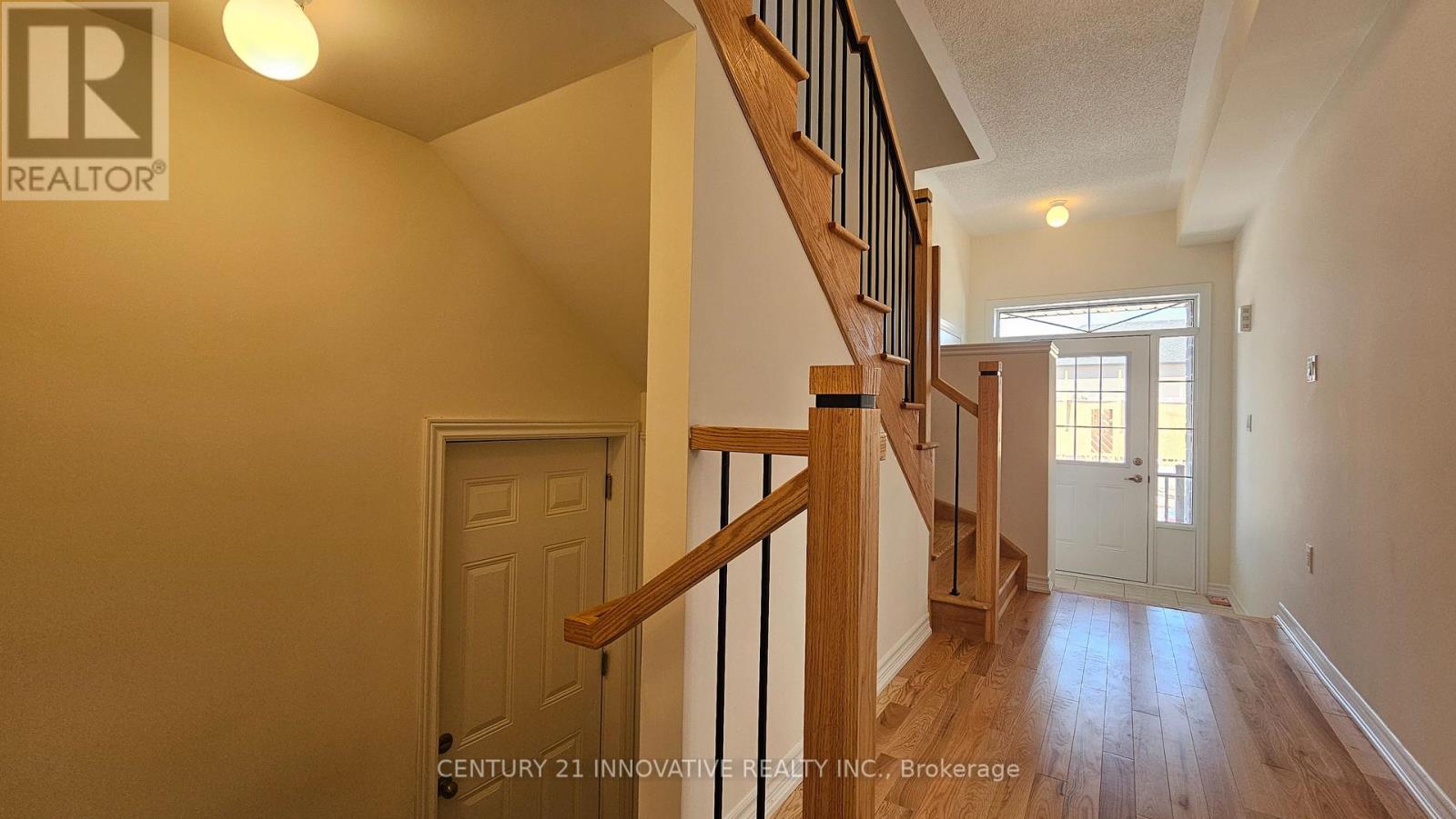 1141 Azalea Avenue, Pickering, Ontario  L1X 0M5 - Photo 4 - E12463827