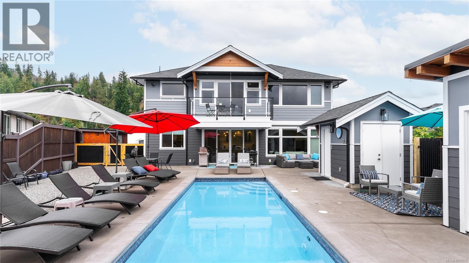 7267 Lakefront Dr, Lake Cowichan, British Columbia