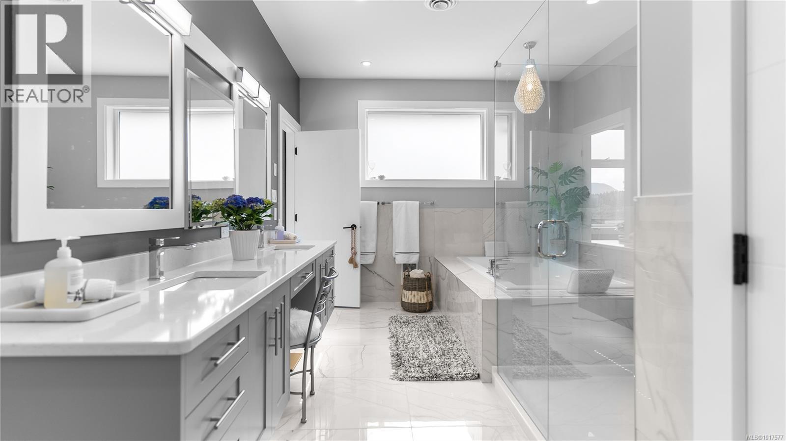 7267 Lakefront Dr, Lake Cowichan, British Columbia  V0R 2G1 - Photo 33 - 1017577