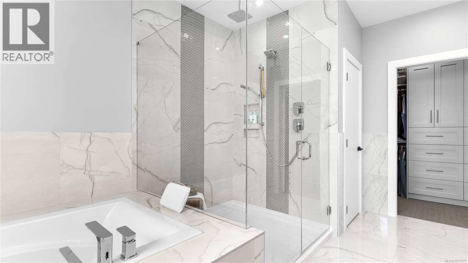 7267 Lakefront Dr, Lake Cowichan, British Columbia  V0R 2G1 - Photo 36 - 1017577