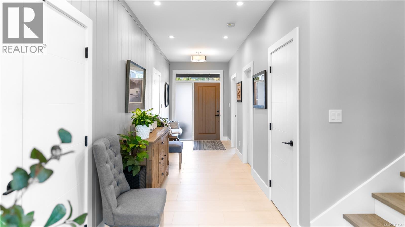 7267 Lakefront Dr, Lake Cowichan, British Columbia  V0R 2G1 - Photo 4 - 1017577