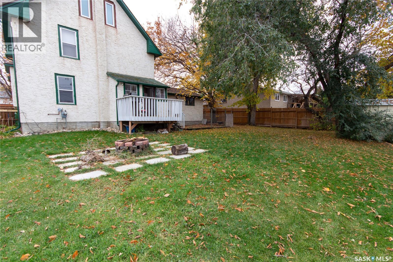 312 32nd Street, Battleford, Saskatchewan  S0M 0E0 - Photo 17 - SK021032