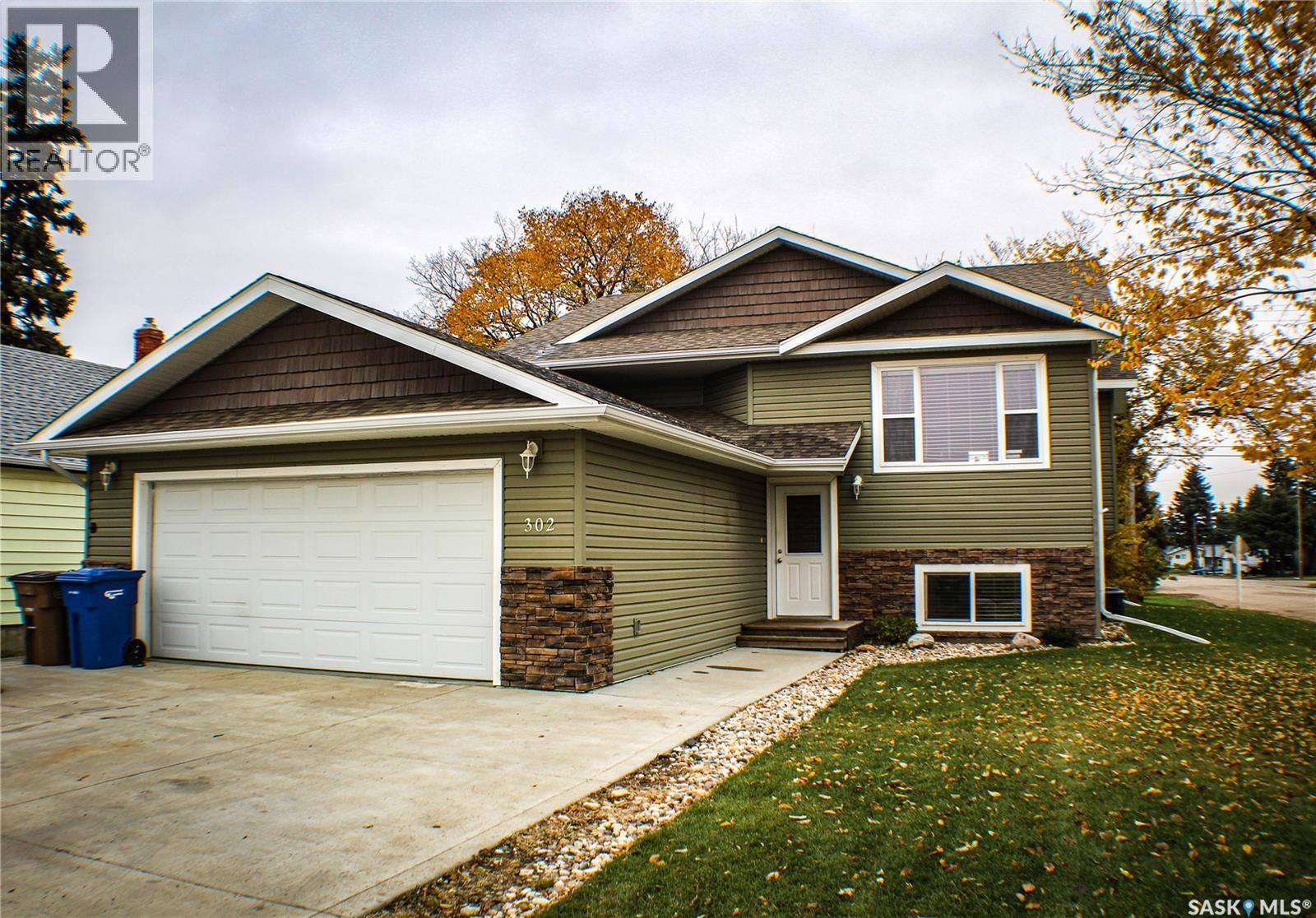 302 Higgins AVENUE W, melfort, Saskatchewan