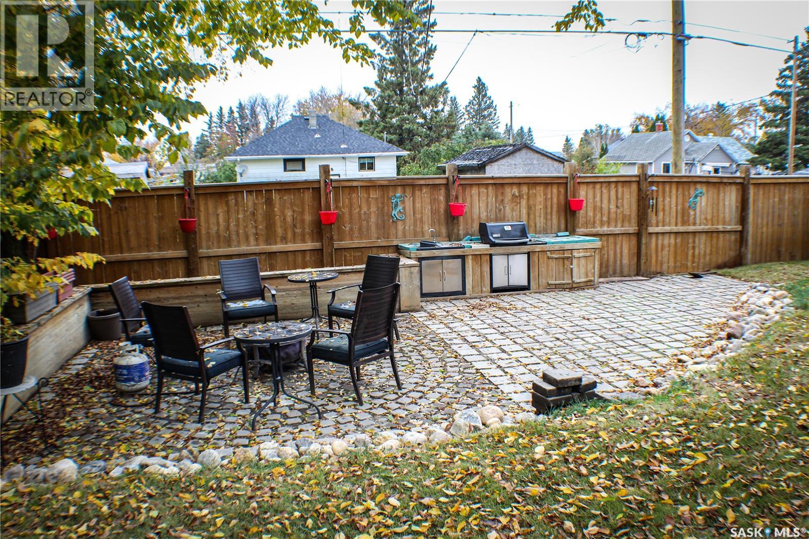 302 Higgins Avenue W, Melfort, Saskatchewan  S0E 1A0 - Photo 27 - SK021023