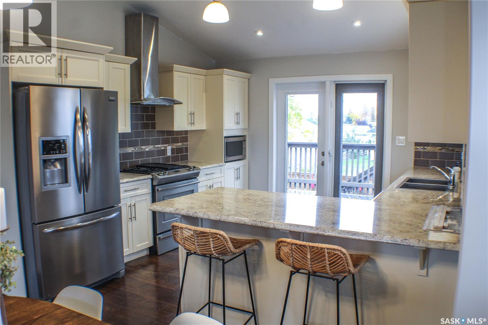302 Higgins Avenue W, Melfort, Saskatchewan  S0E 1A0 - Photo 5 - SK021023