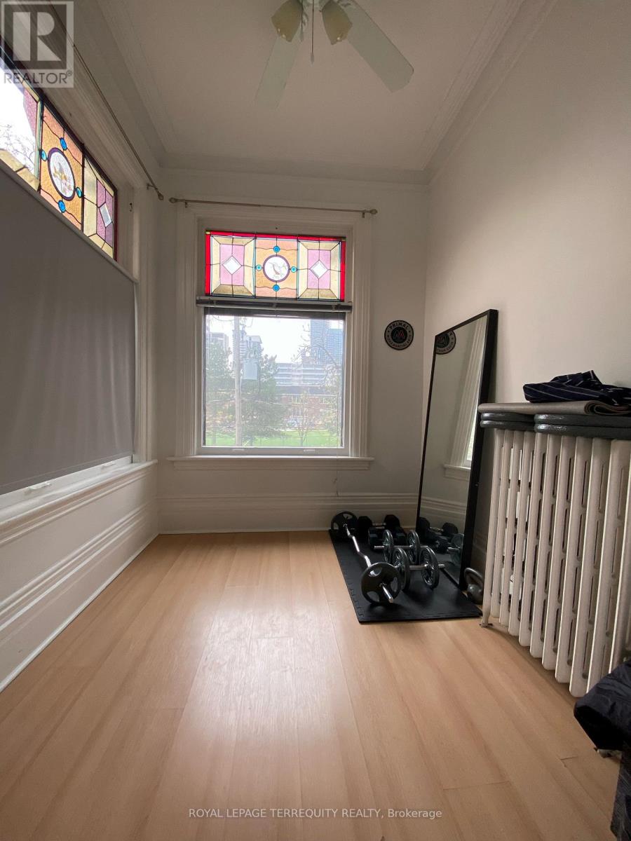 2nd Floor - 42 Keewatin Avenue, Toronto, Ontario  M4P 1Z8 - Photo 6 - C12466915