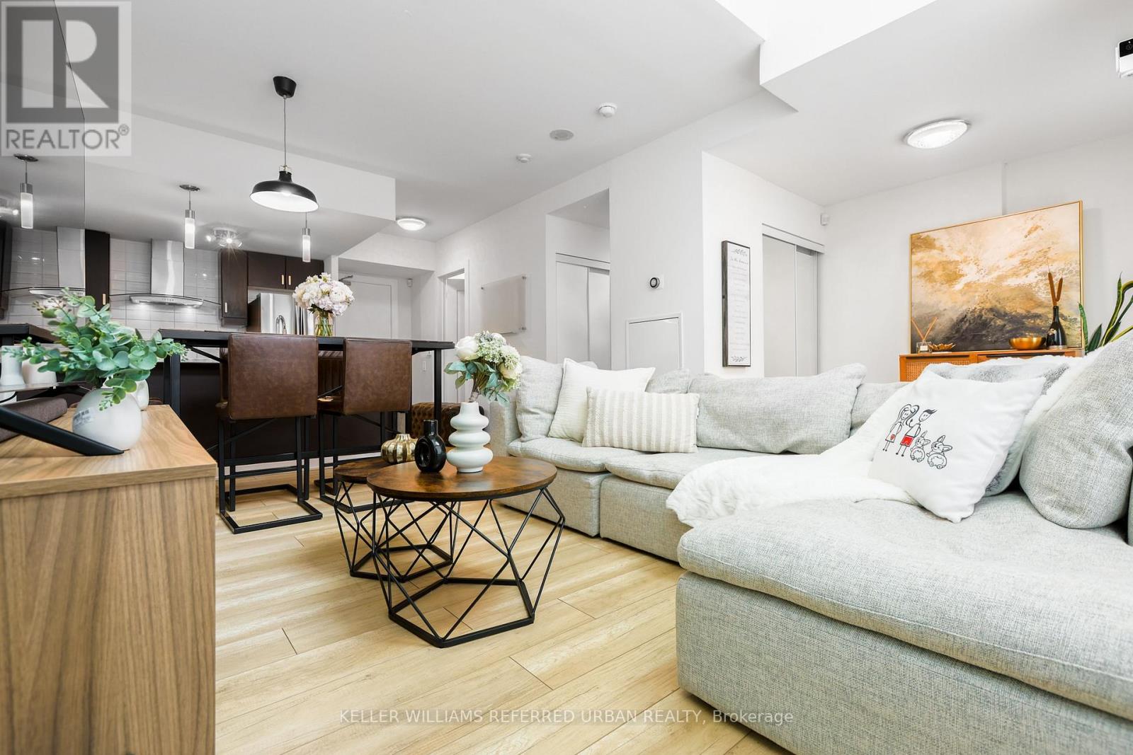 19 Town Centre Court, Toronto, Ontario  M1P 0B3 - Photo 8 - E12466911