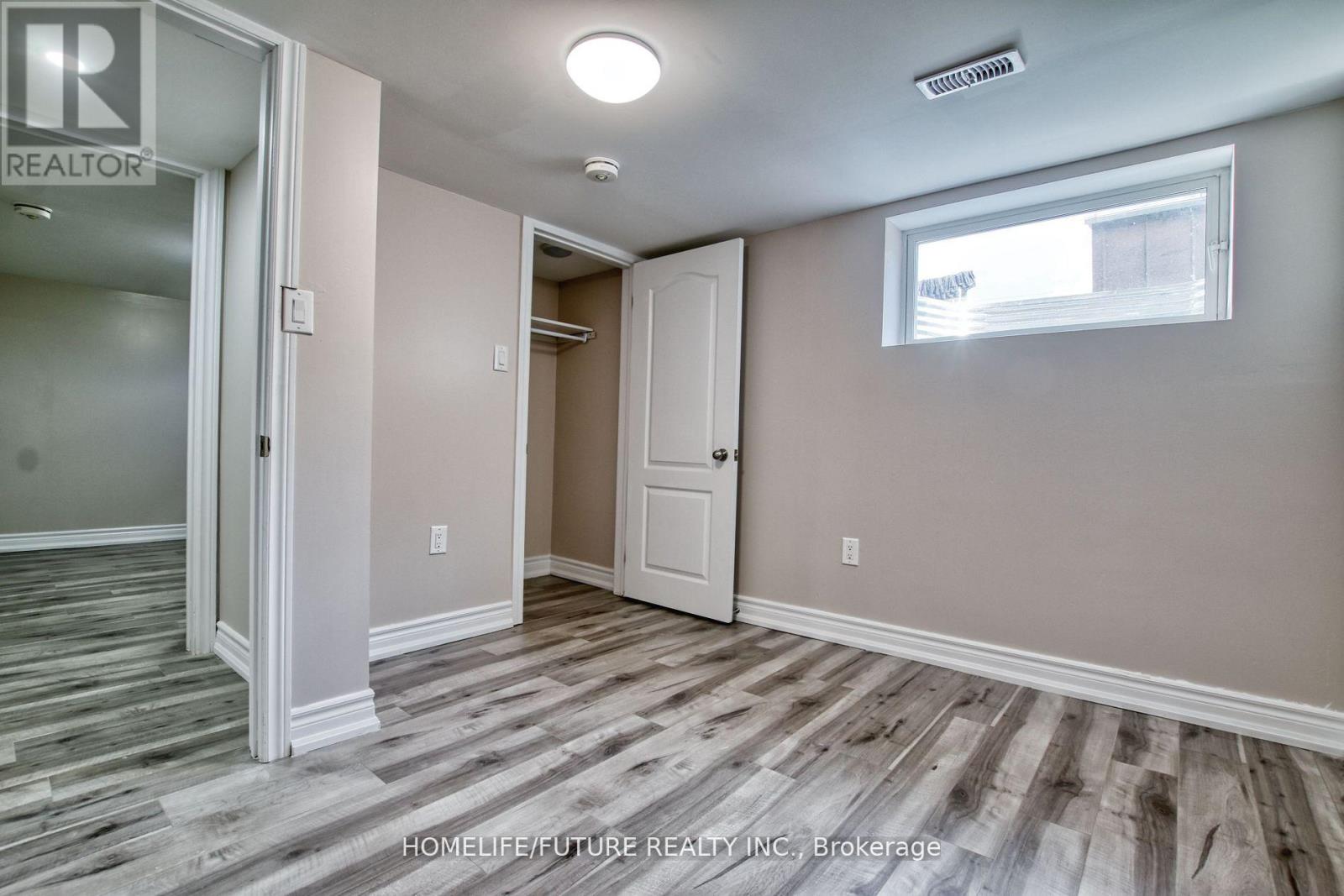 Main - 221 Hupfield Trail, Toronto, Ontario  M1B 4L8 - Photo 4 - E12466922