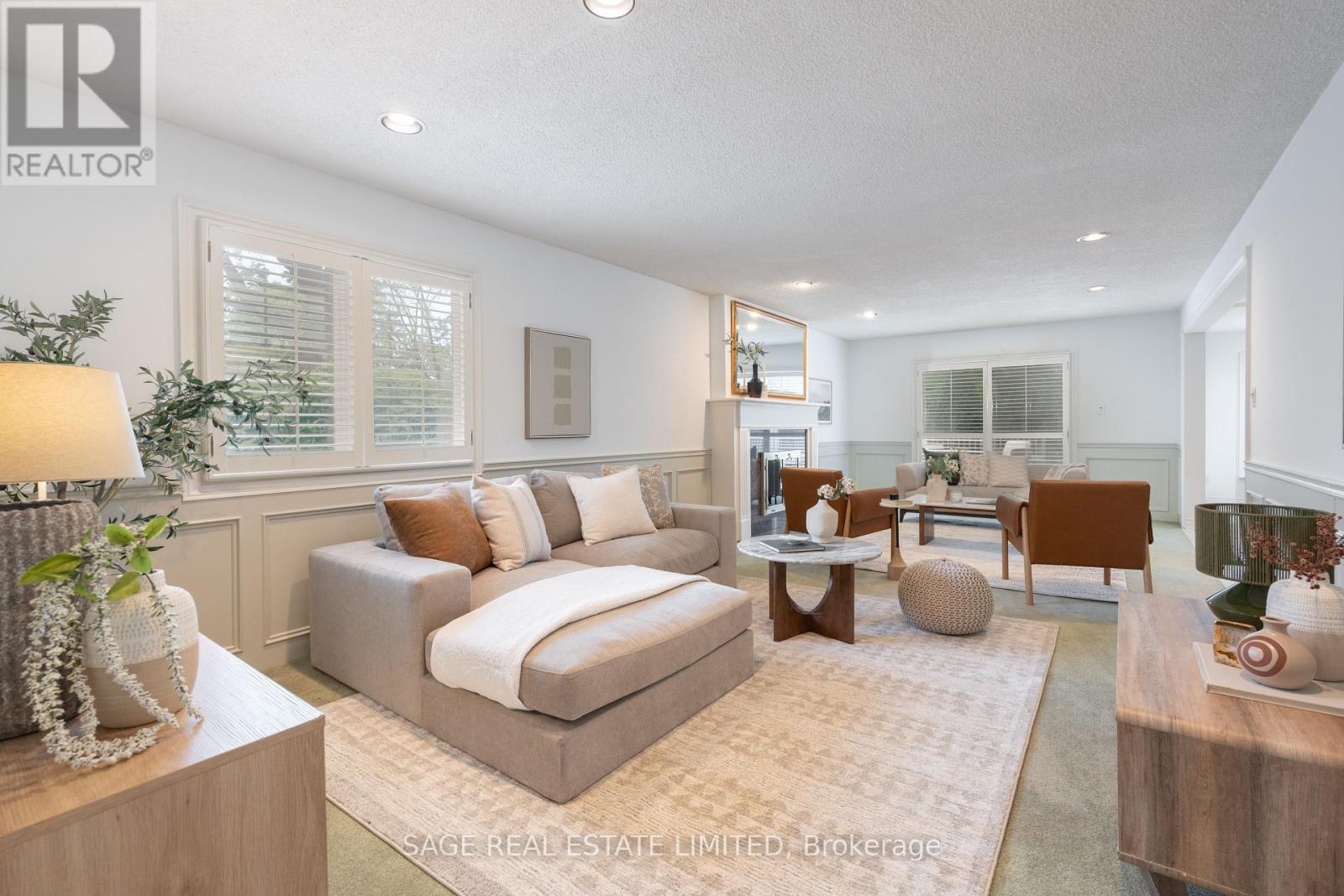 172 Burnhamthorpe Road, Toronto, Ontario  M9A 1H6 - Photo 14 - W12466360