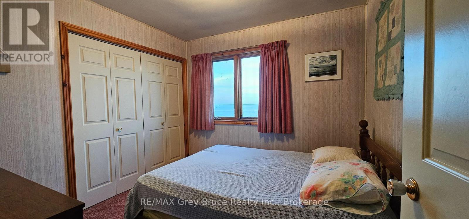 248 Isthmus Bay Road, Northern Bruce Peninsula, Ontario  N0H 1W0 - Photo 15 - X12466961