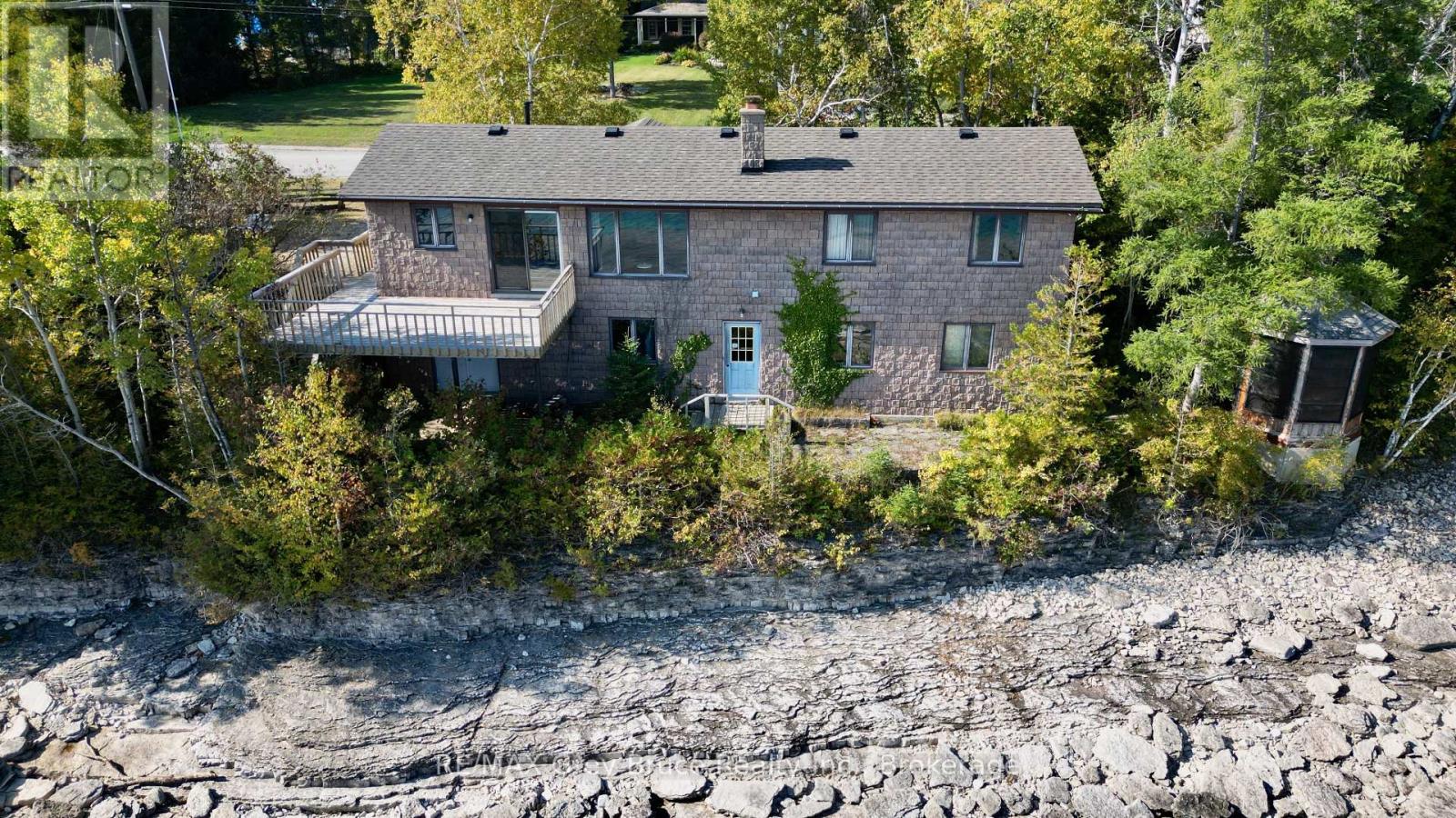248 Isthmus Bay Road, Northern Bruce Peninsula, Ontario  N0H 1W0 - Photo 2 - X12466961
