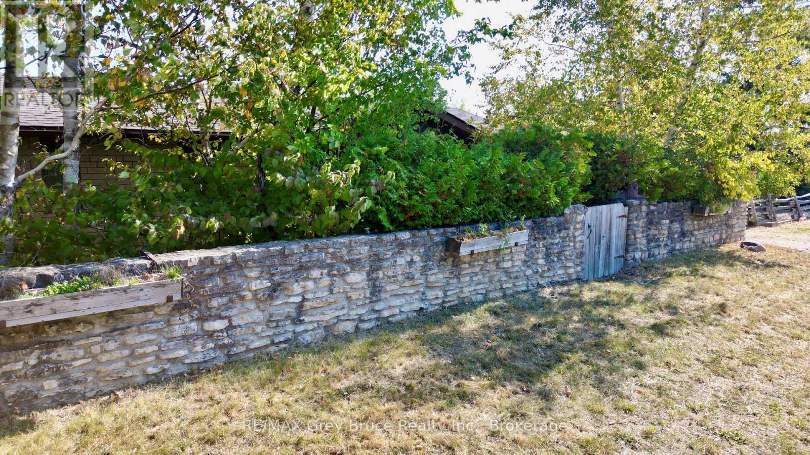 248 Isthmus Bay Road, Northern Bruce Peninsula, Ontario  N0H 1W0 - Photo 34 - X12466961