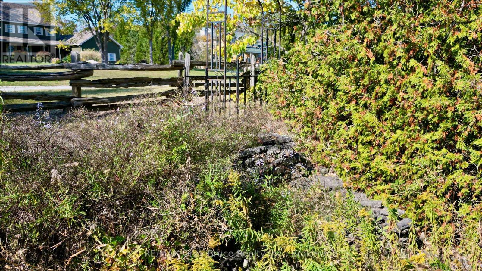 248 Isthmus Bay Road, Northern Bruce Peninsula, Ontario  N0H 1W0 - Photo 37 - X12466961