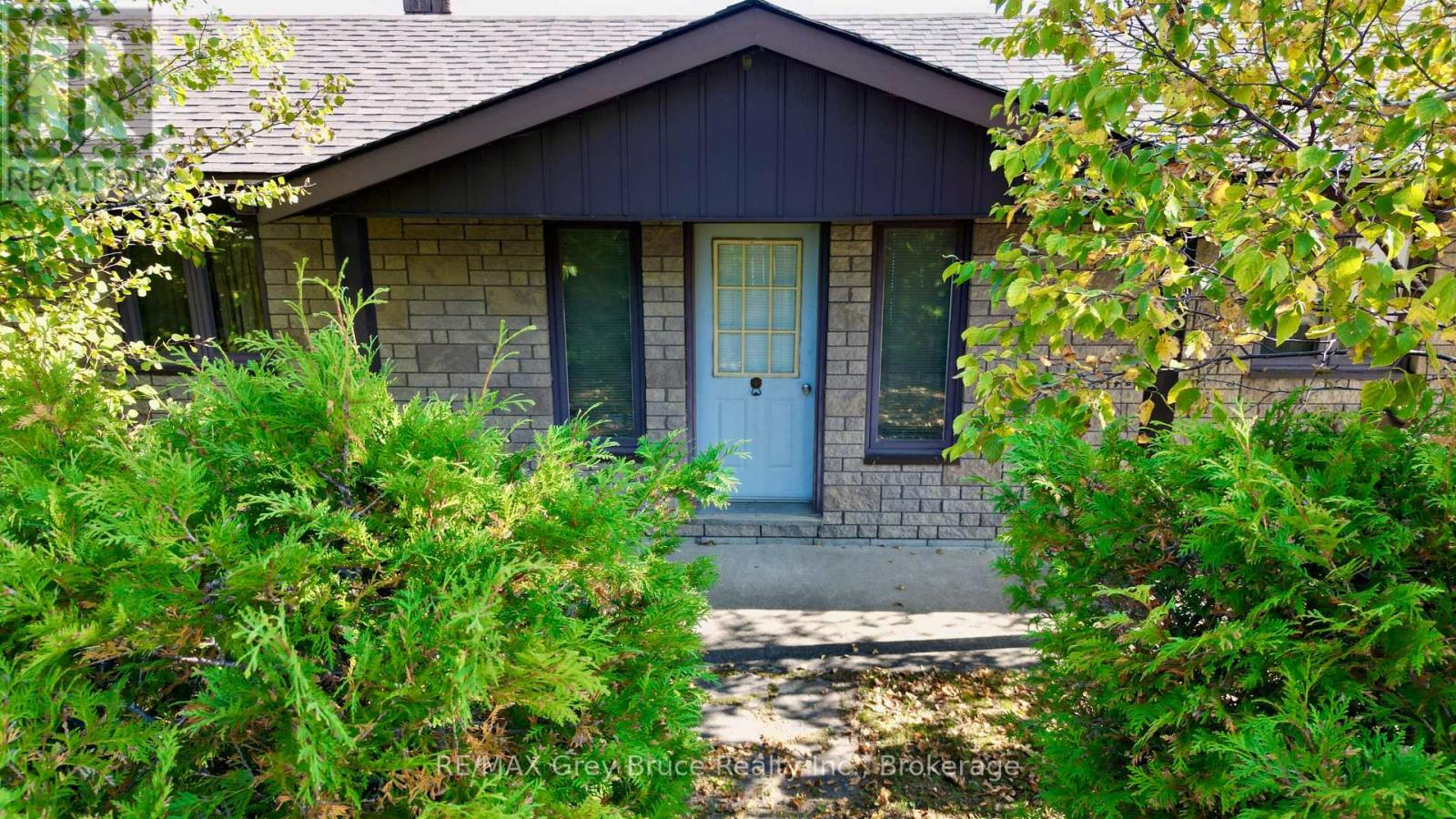 248 Isthmus Bay Road, Northern Bruce Peninsula, Ontario  N0H 1W0 - Photo 5 - X12466961