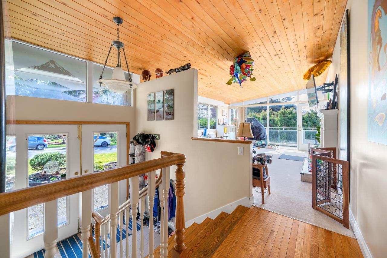 1501 High Street, White Rock, British Columbia  V4B 3N8 - Photo 4 - R3059341