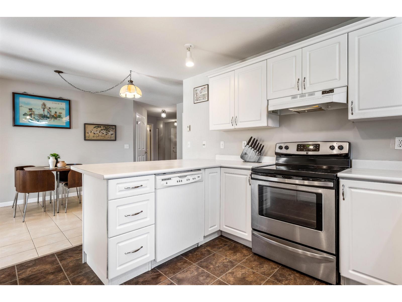 210 45660 Knight Road, Sardis West Vedder, Chilliwack, British Columbia  V2R 2X4 - Photo 10 - R3059161