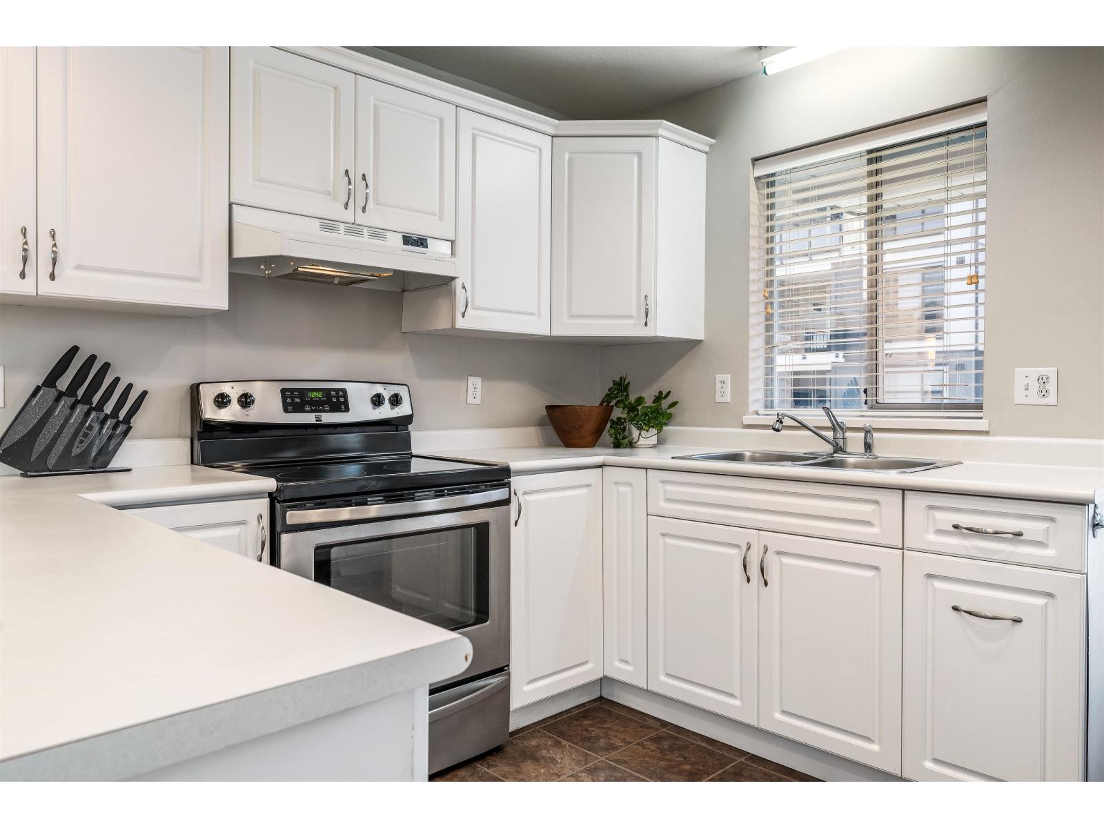 210 45660 Knight Road, Sardis West Vedder, Chilliwack, British Columbia  V2R 2X4 - Photo 8 - R3059161