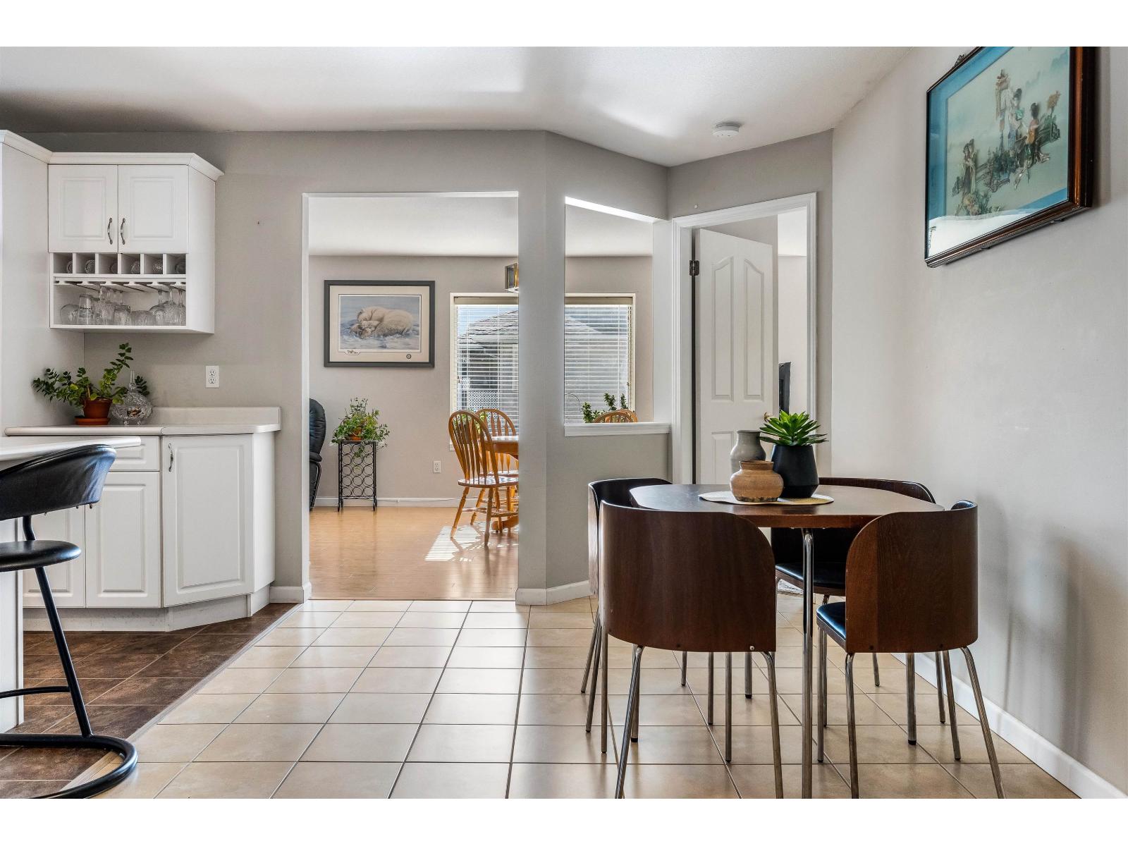 210 45660 Knight Road, Sardis West Vedder, Chilliwack, British Columbia  V2R 2X4 - Photo 4 - R3059161