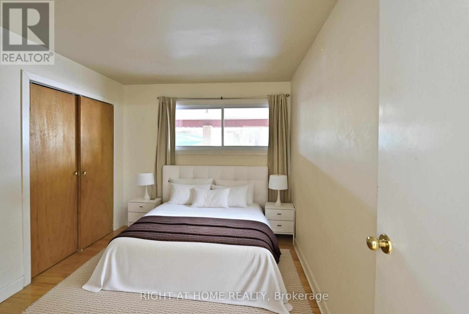 356 Summit Avenue, Ottawa, Ontario  K1H 5Z9 - Photo 8 - X12466957