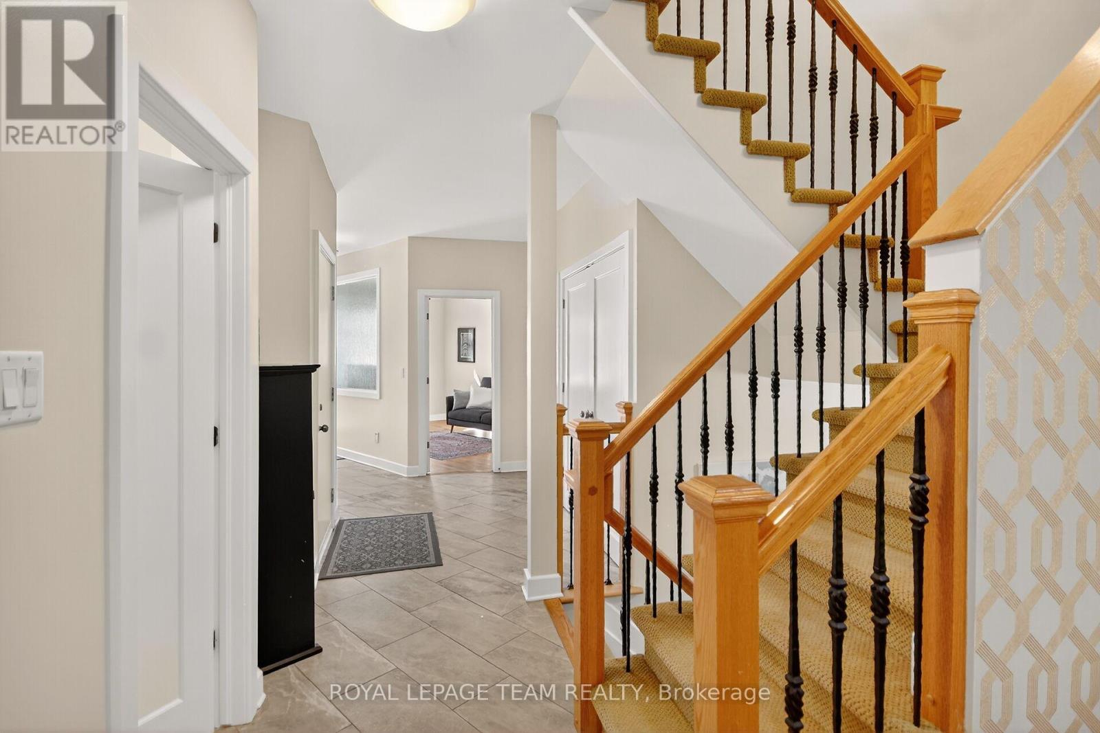 46 Turtle Point Private, Ottawa, Ontario  K2K 3P1 - Photo 27 - X12466987
