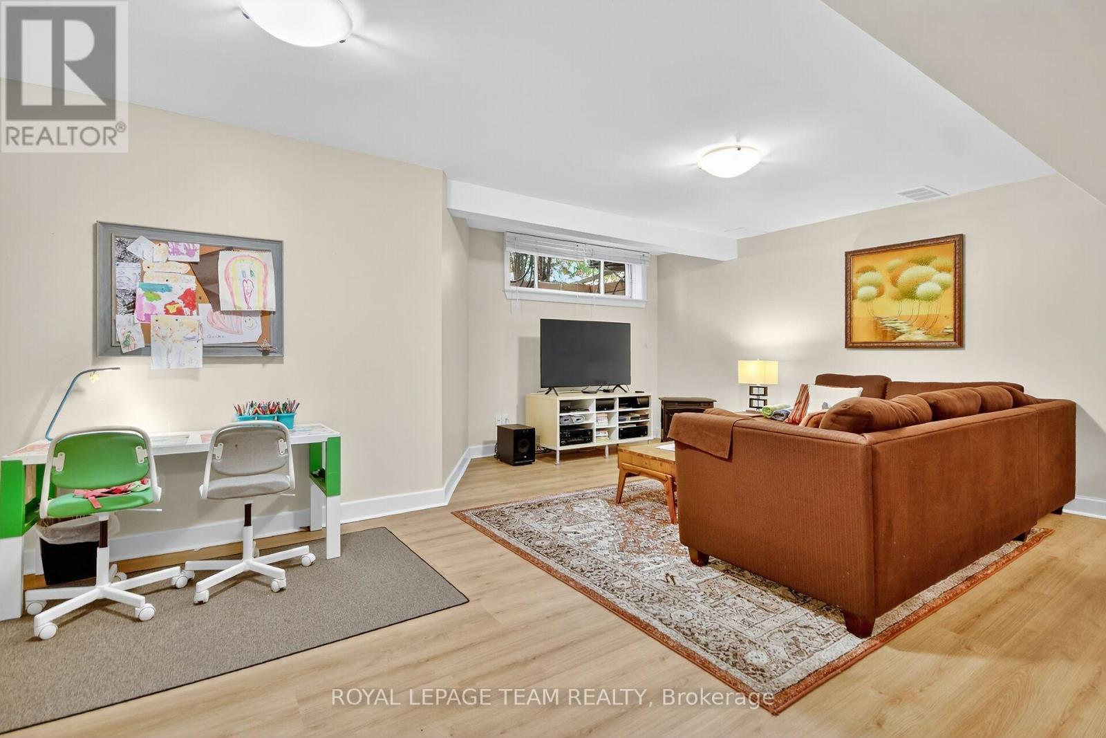 46 Turtle Point Private, Ottawa, Ontario  K2K 3P1 - Photo 32 - X12466987