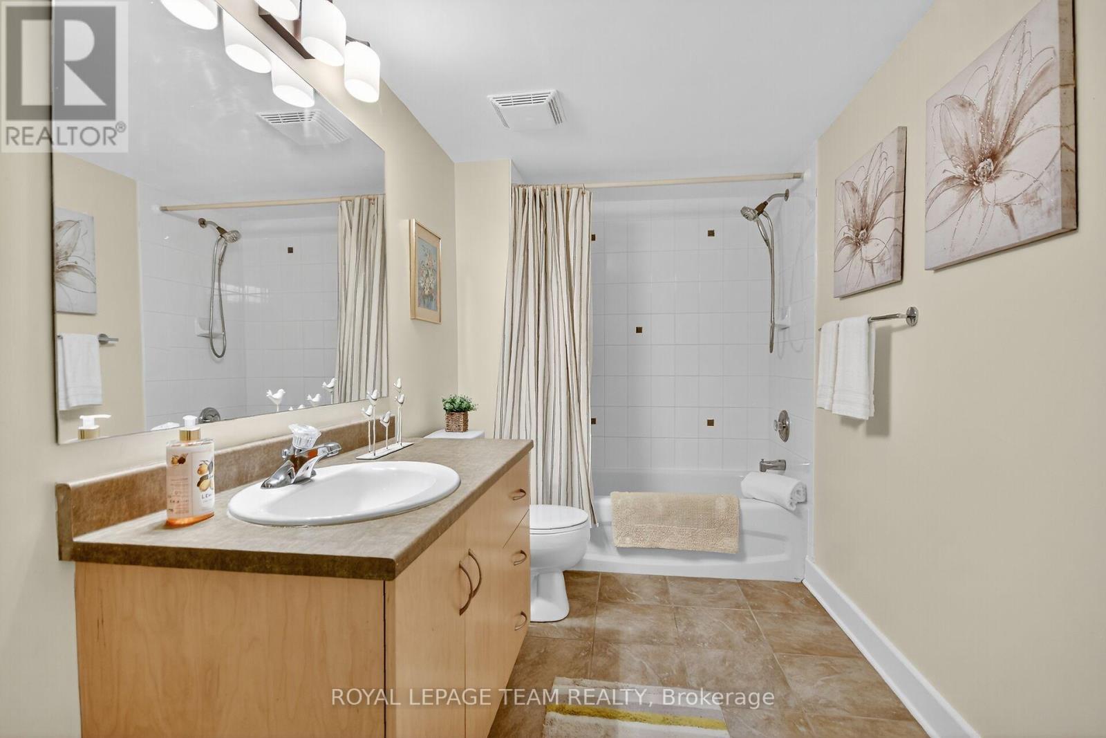 46 Turtle Point Private, Ottawa, Ontario  K2K 3P1 - Photo 35 - X12466987