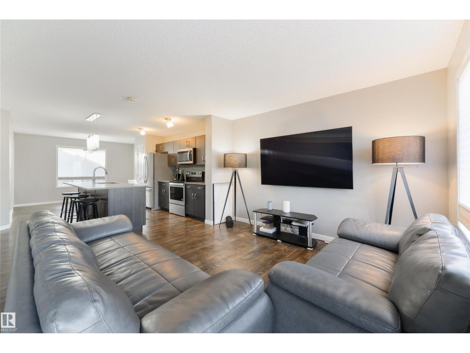 #132 3305 ORCHARDS LINK LI SW SW, edmonton, Alberta