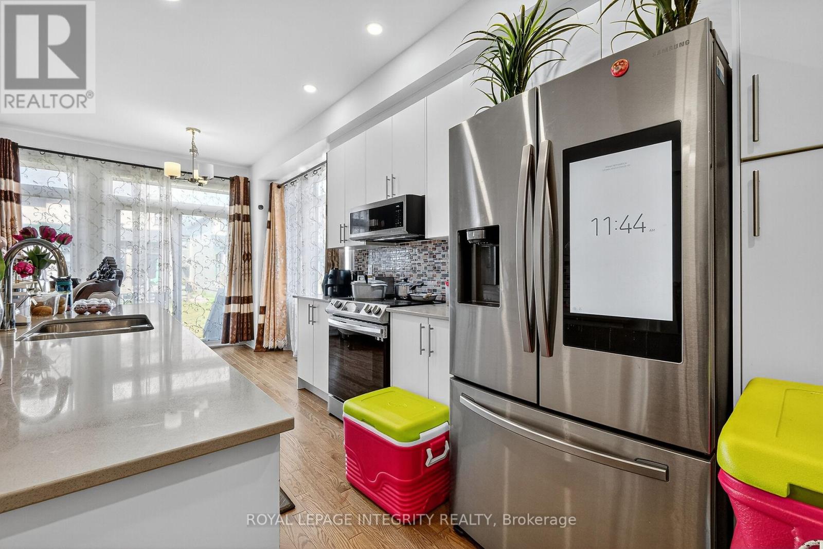 2025 Allegrini Terrace S, Ottawa, Ontario  K2S 2S7 - Photo 8 - X12398424