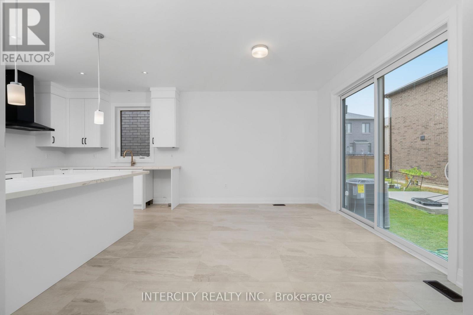 Lot 33 - 2 Dolomite Drive, Brampton, Ontario  L6P 4R6 - Photo 19 - W12466895