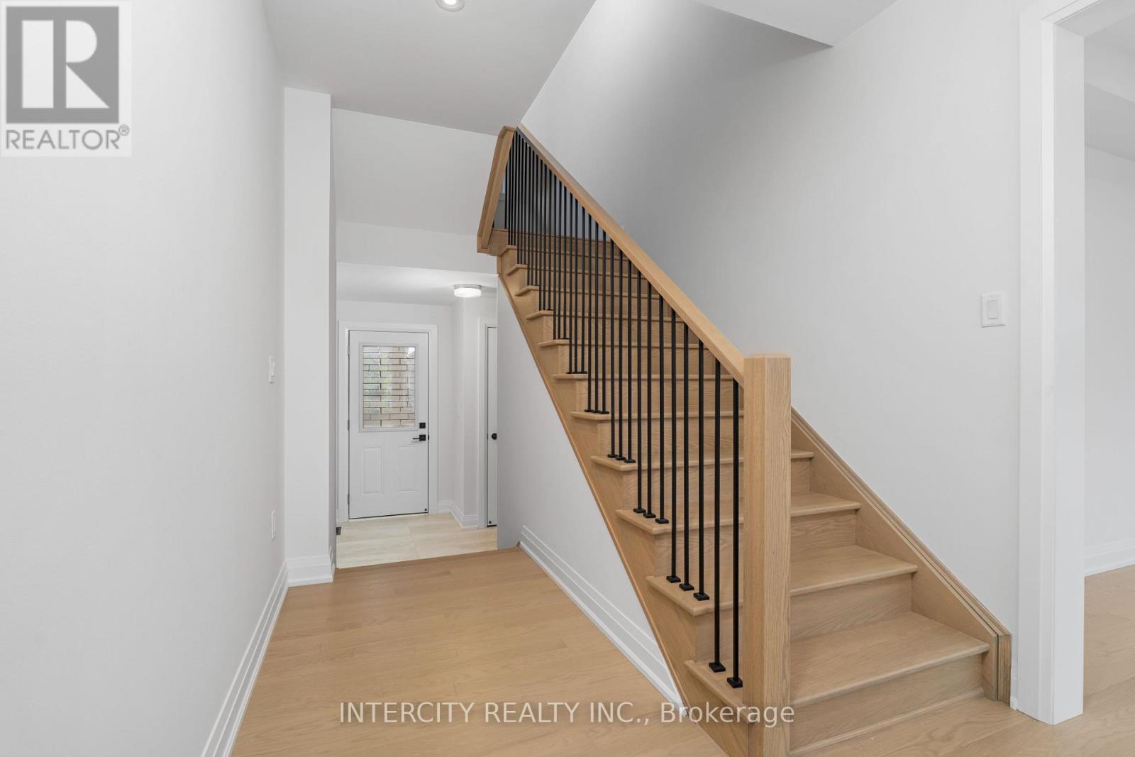 Lot 33 - 2 Dolomite Drive, Brampton, Ontario  L6P 4R6 - Photo 29 - W12466895