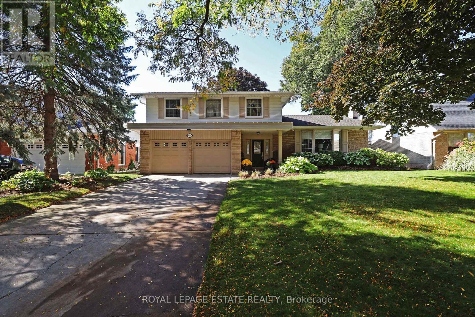 4231 Dunvegan Road, Burlington, Ontario  L7L 1P9 - Photo 2 - W12466930