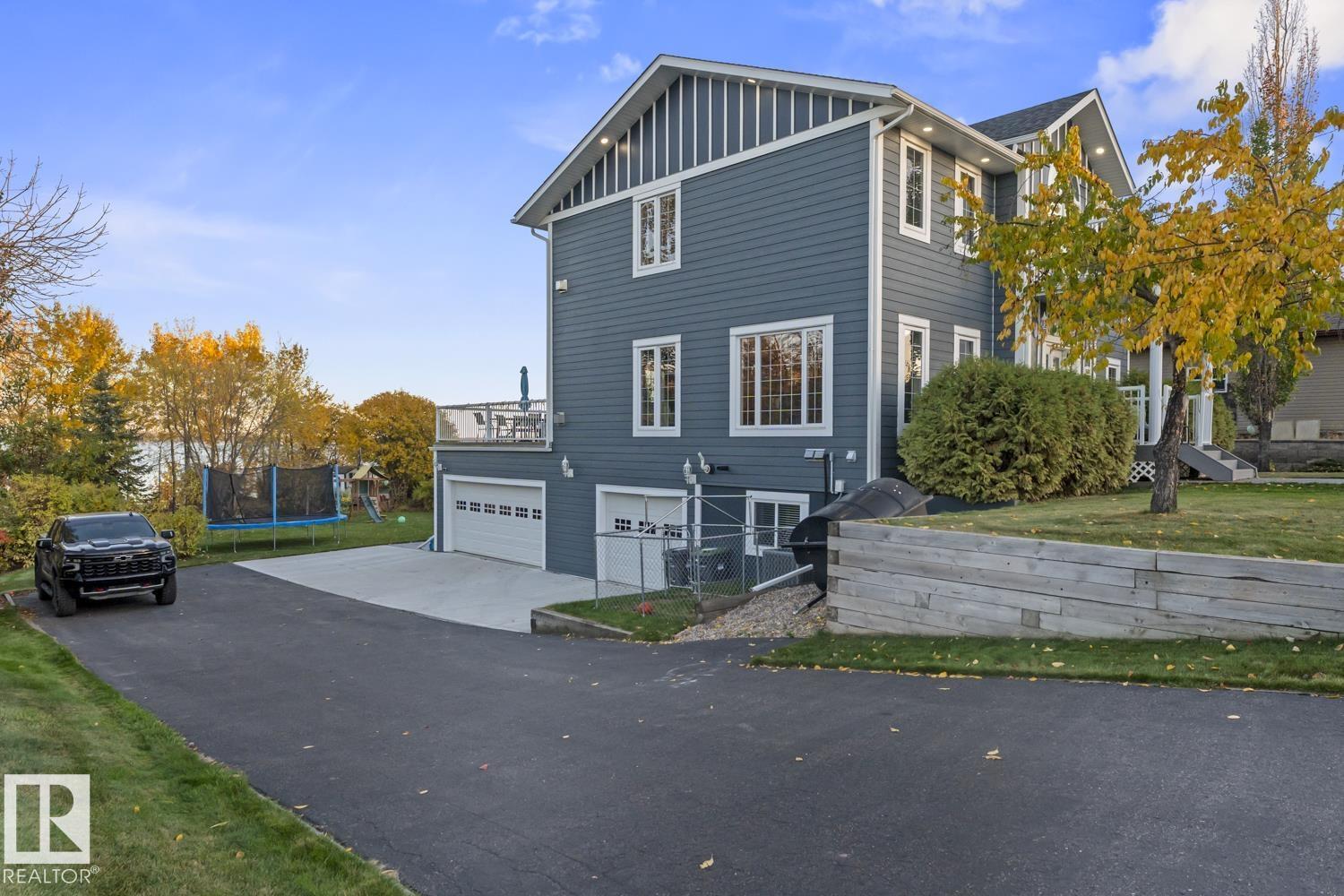 1512 Horseshoe Bay Es, Cold Lake, Alberta  T9M 1G8 - Photo 3 - E4461912