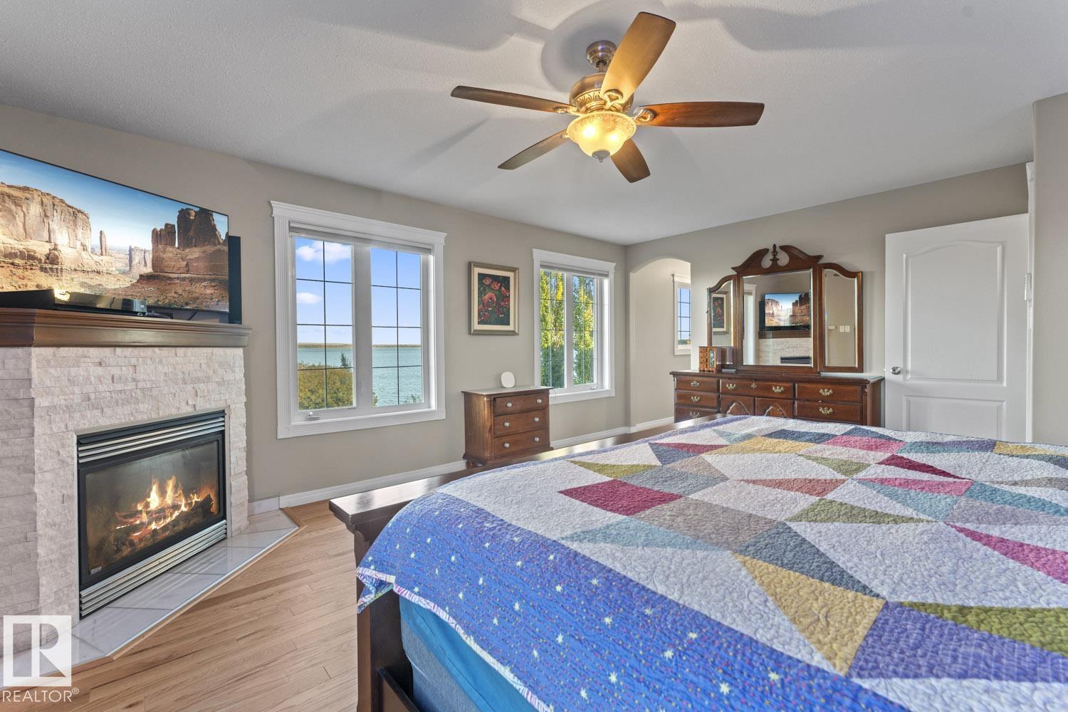 1512 Horseshoe Bay Es, Cold Lake, Alberta  T9M 1G8 - Photo 35 - E4461912